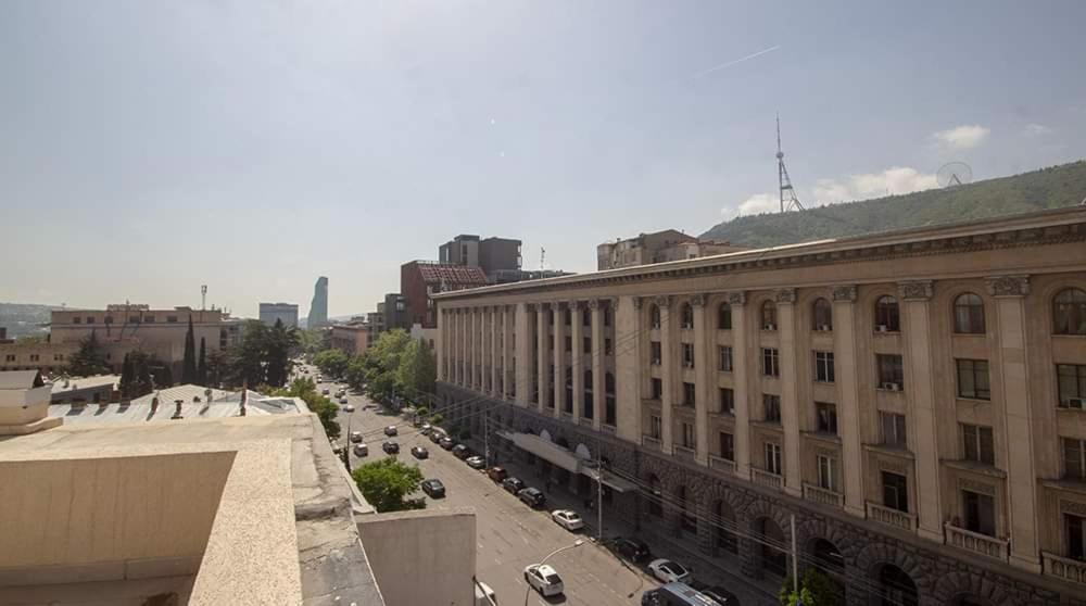Hotel Type Rooms On Avenue Melikishvili, City Center تبليسي المظهر الخارجي الصورة