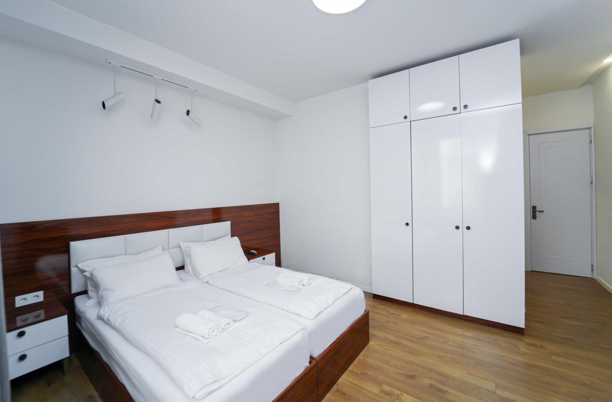 Hotel Type Rooms On Avenue Melikishvili, City Center تبليسي المظهر الخارجي الصورة
